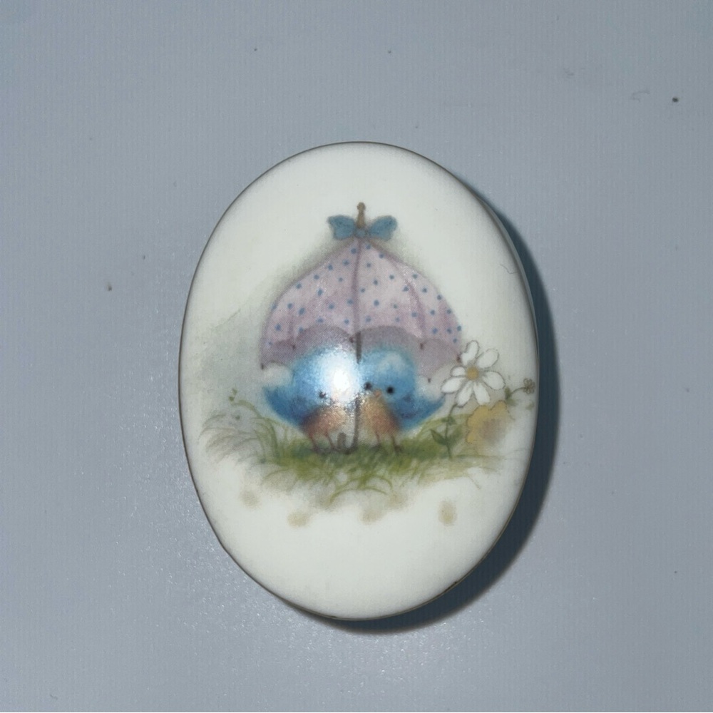 “Bluebird” Fine Porcelain Designer Collection Small Oval Trivet Box 2 3/4” X 2”